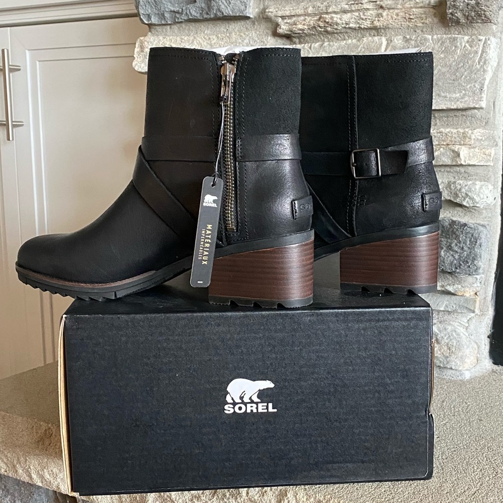 SOREL Women’s Cate Buckle Bootie